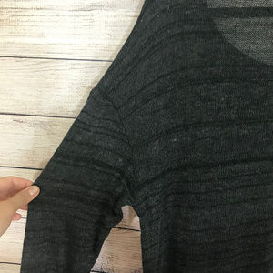 Brandy Melville Sweaters - Brandy Melville Gray Long Sleeve Light Sweater Brandy Melville Sweaters - Brandy Melville Gray Long Sleeve Light Sweater